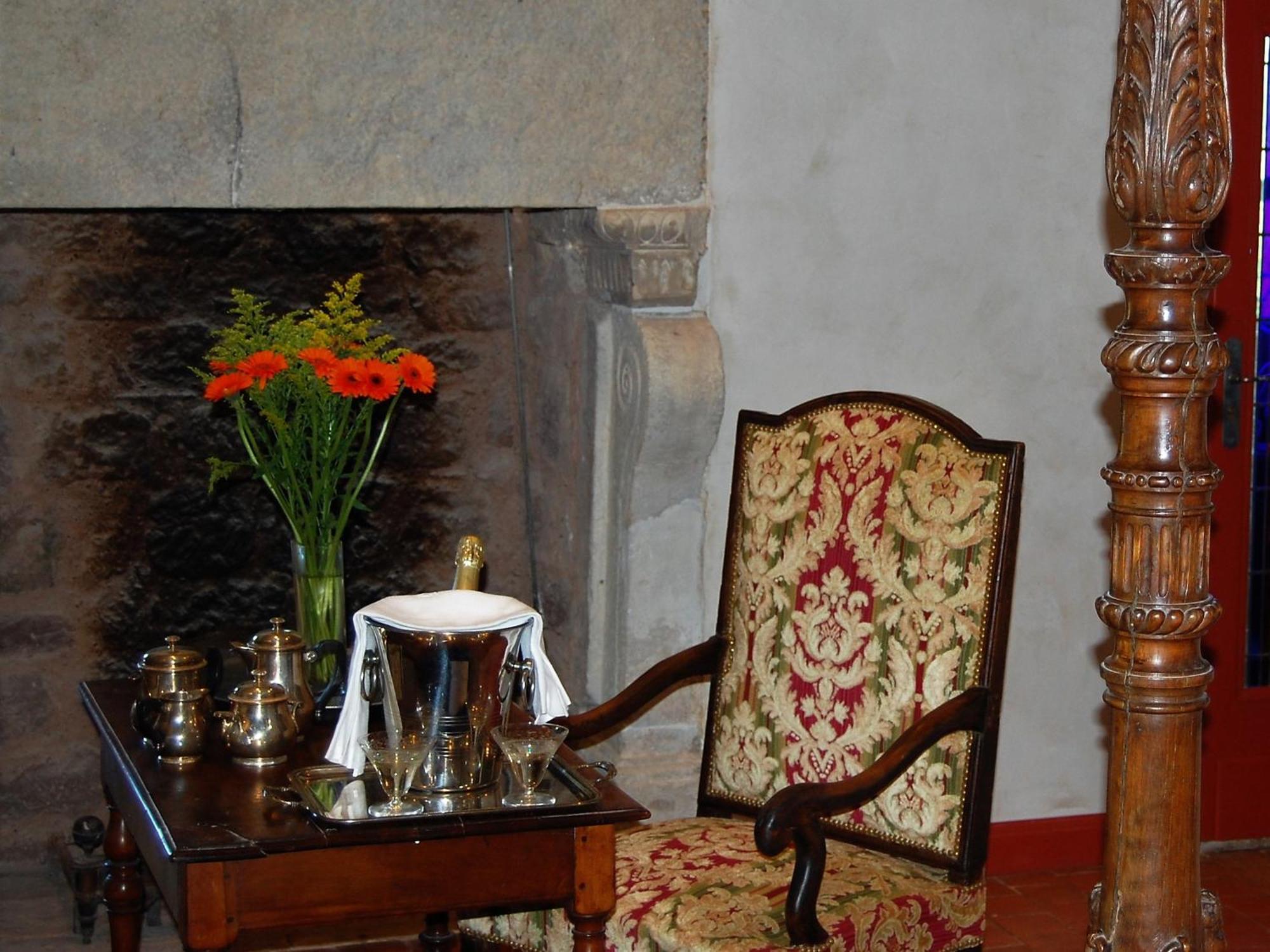 Chateau La Servayrie - Chambre D'Hotes Marcillac-Vallon Cameră foto