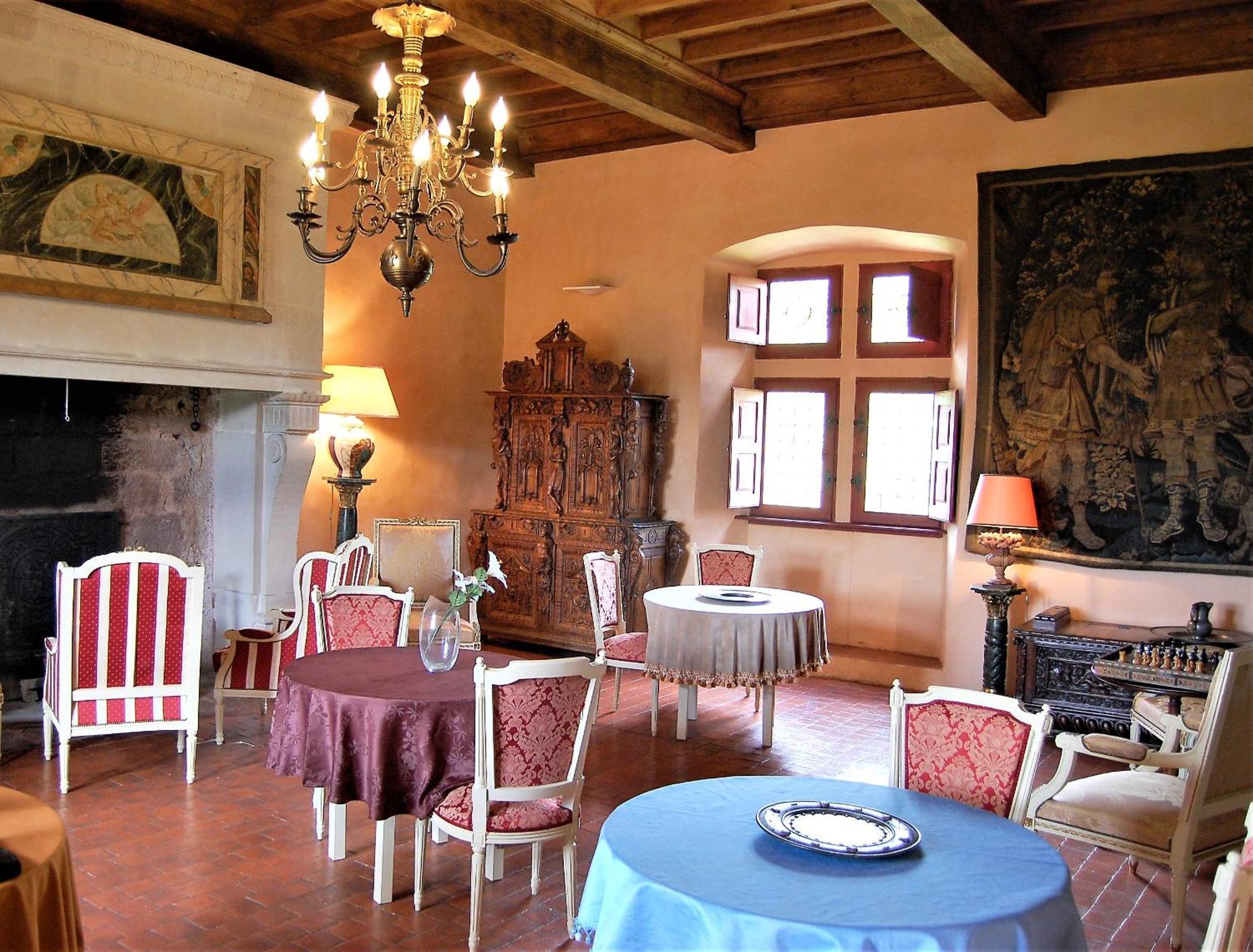 Chateau La Servayrie - Chambre D'Hotes Marcillac-Vallon Exterior foto